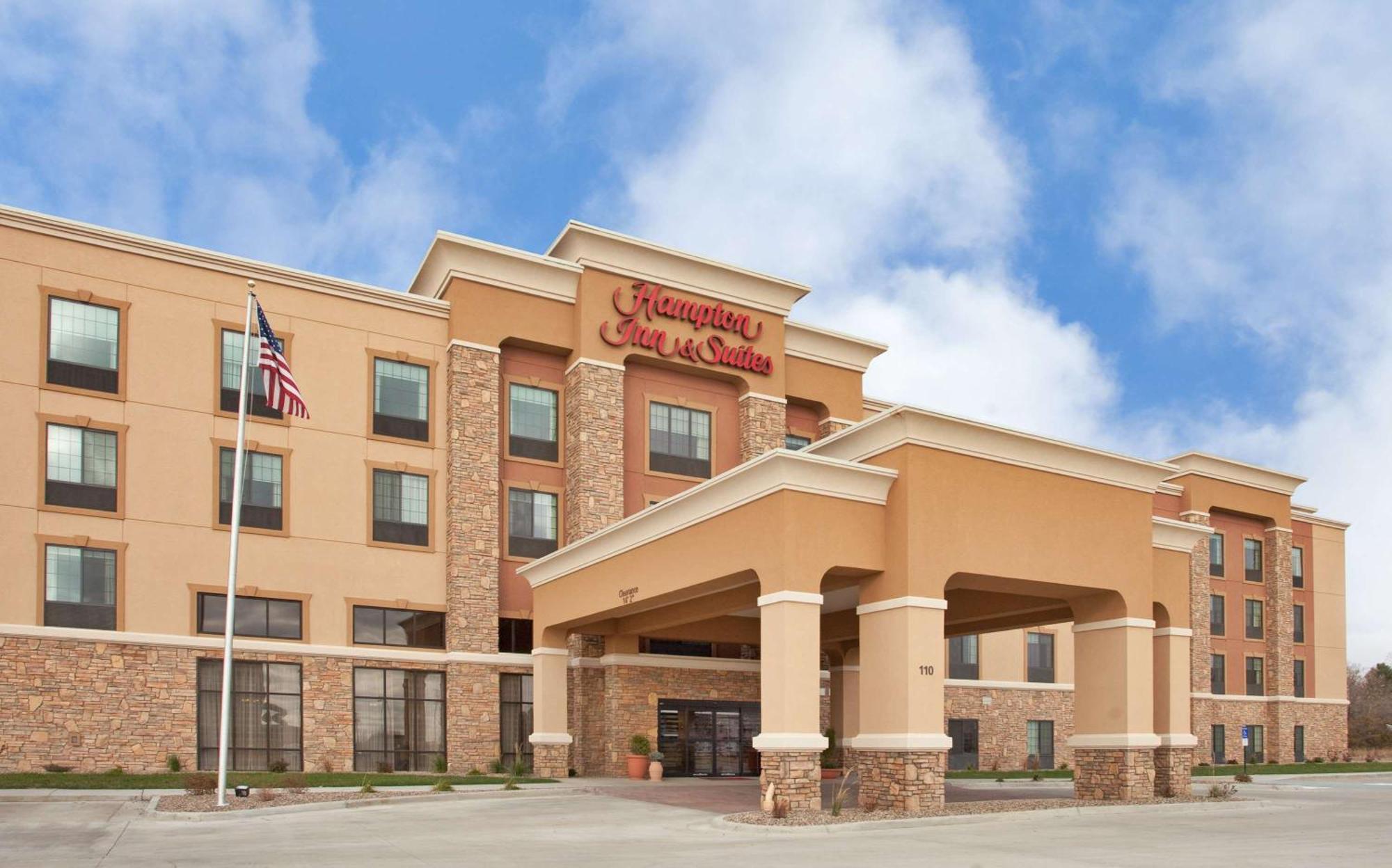 Hampton Inn&Suites Dickinson ND Exterior foto